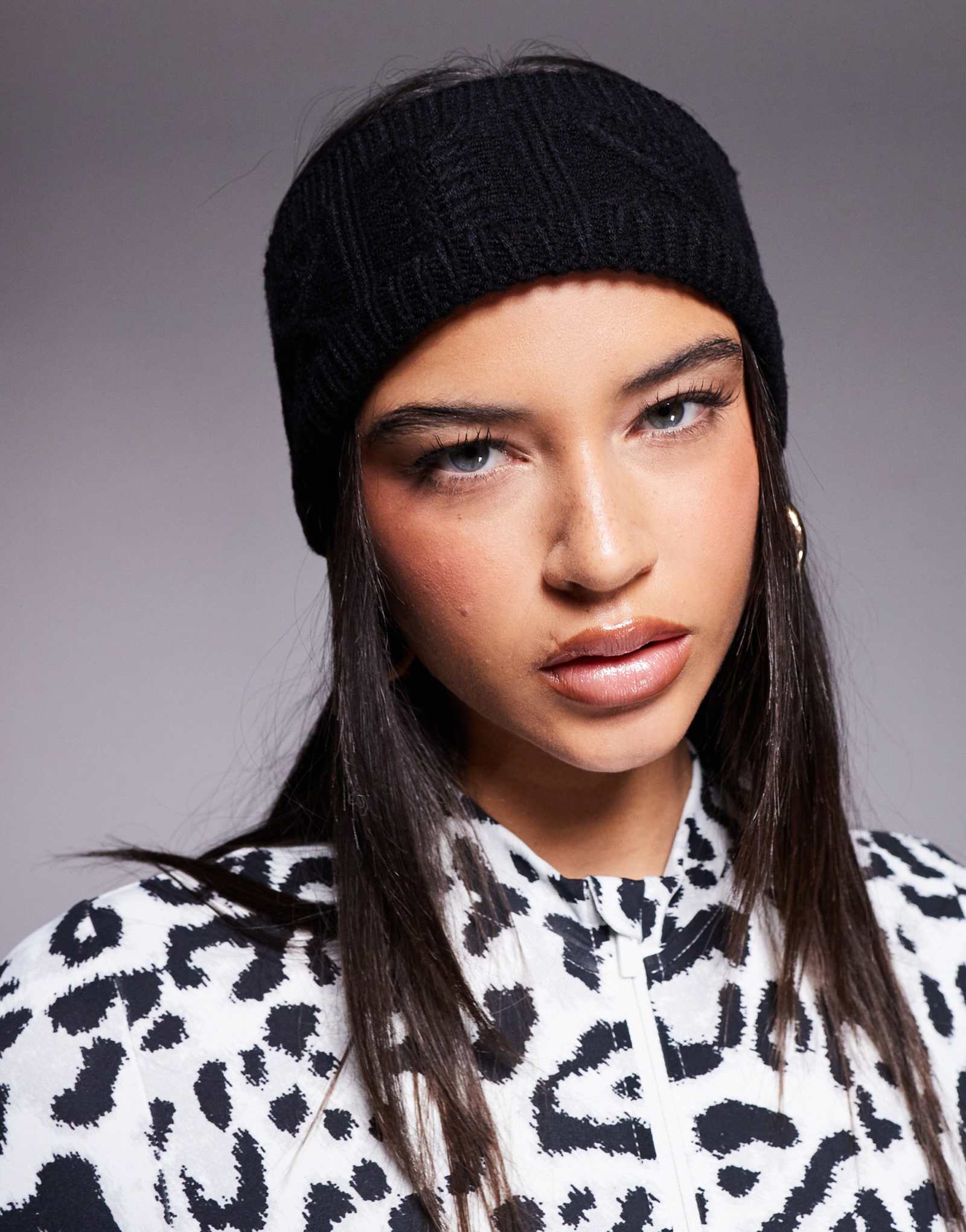 Вязаная повязка на голову для катания на лыжах ASOS 4505 черного цвета