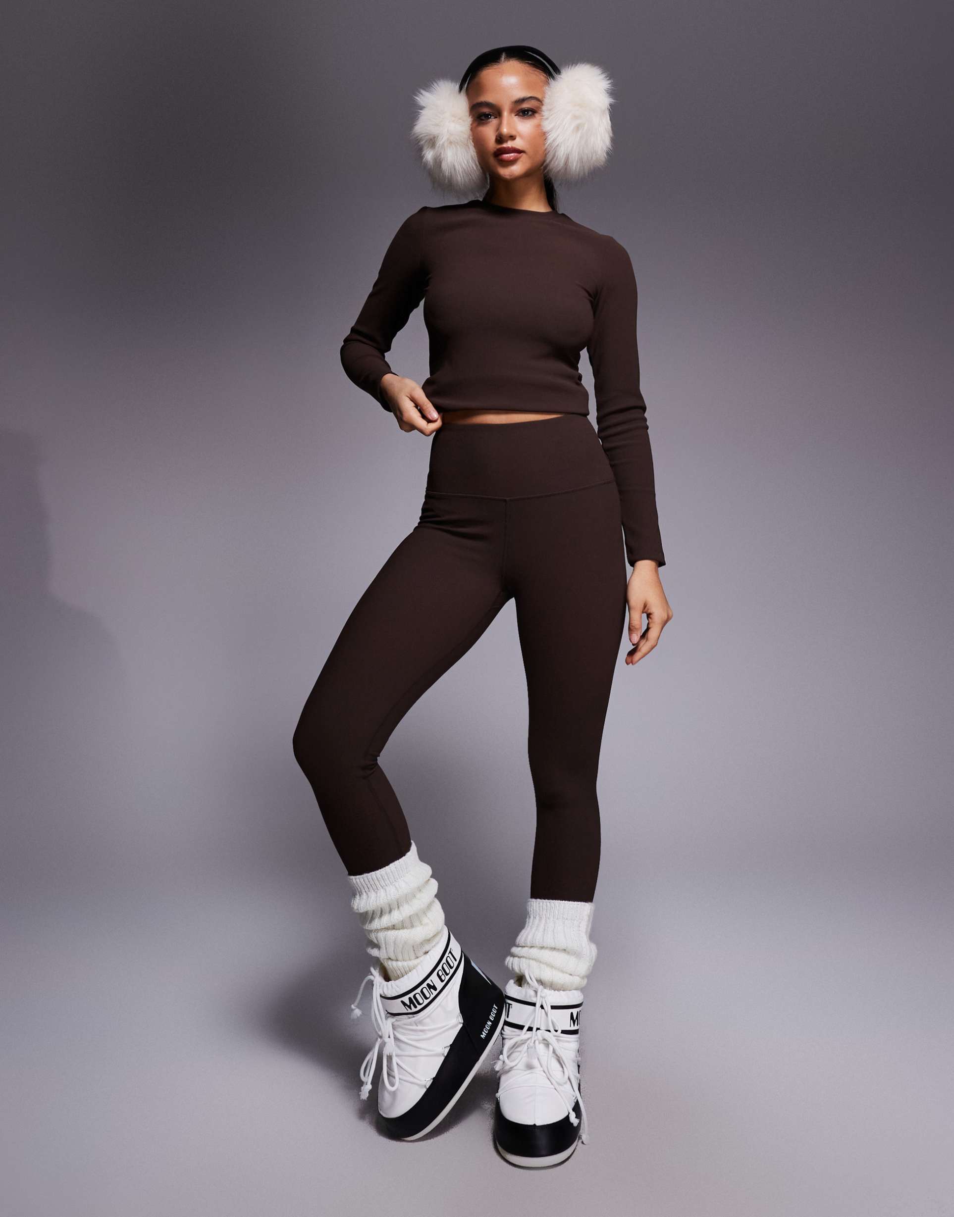 asos 4505 ski ribbed fleece back base layer leggings with thermal treatment in coffee