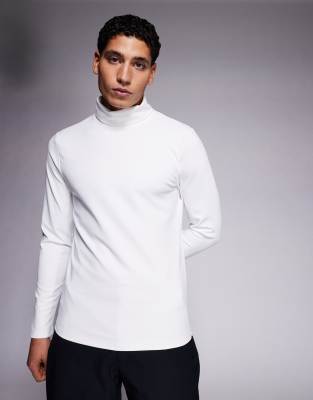 ASOS 4505 Ski & Snow ASOS 4505 Ski thermal fleece back base layer roll neck with sweat wicking in white