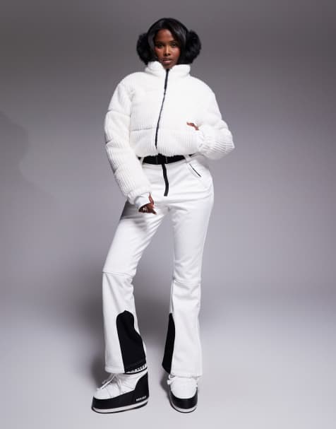 ASOS 4505 Ski – Vit skidoverall i mjukt skalmaterial med utsvängd design, skärp och fuskpäls - view 1