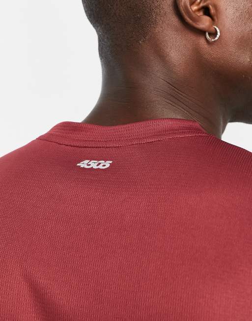 ASOS 4505 - T-shirt da allenamento bordeaux ad asciugatura rapida con logo , 2 di 4