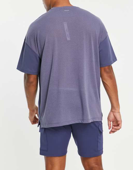 ASOS 4505 - T-shirt da allenamento oversize con pannelli in rete traspirante, 2 di 4
