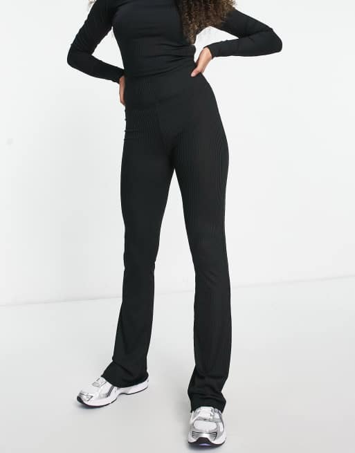 ASOS 4505 Tall – Ausgestellte Leggings mit schmalem Schnitt, Rippenstruktur, Kombiteil, 2 von 4