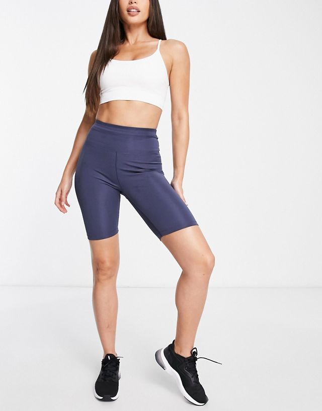 ASOS 4505 Tall icon 8-inch booty legging shorts with fanny sculpt detail TB10290
