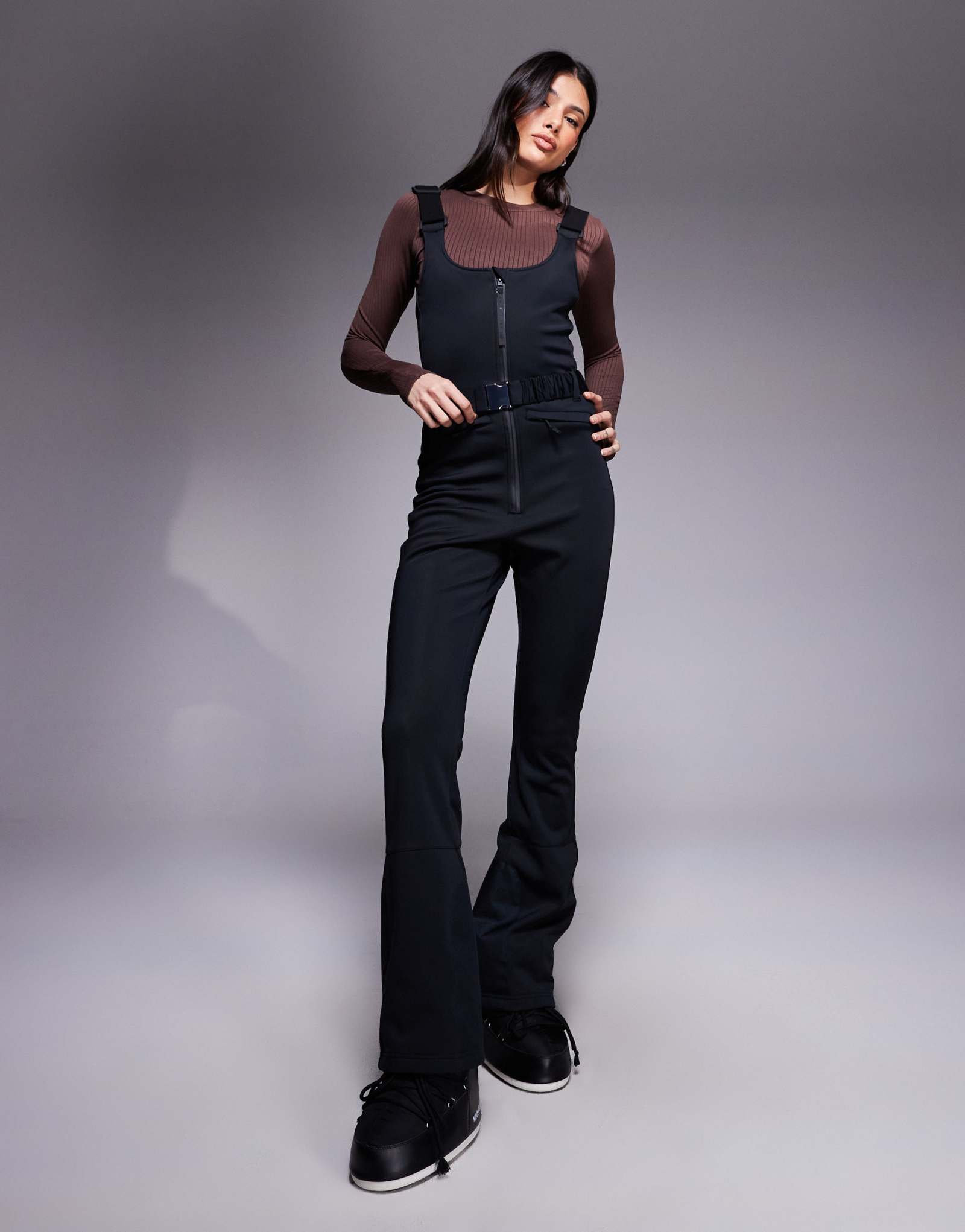 Горнолыжный комбинезон ASOS 4505 Tall с водоотталкивающим поясом и мягкой оболочкой черного цвета