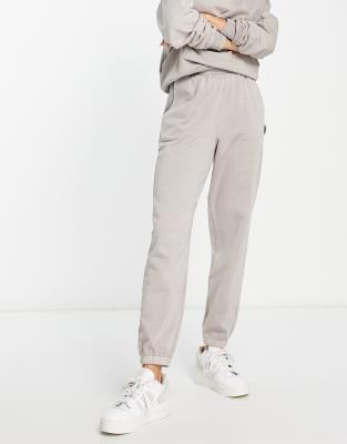 ASOS 4505 - Ultimate - Jogginghose in Hafermilch-Beige-Neutral