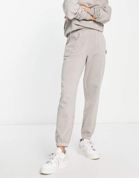 Ensemble jogging 2025 femme asos