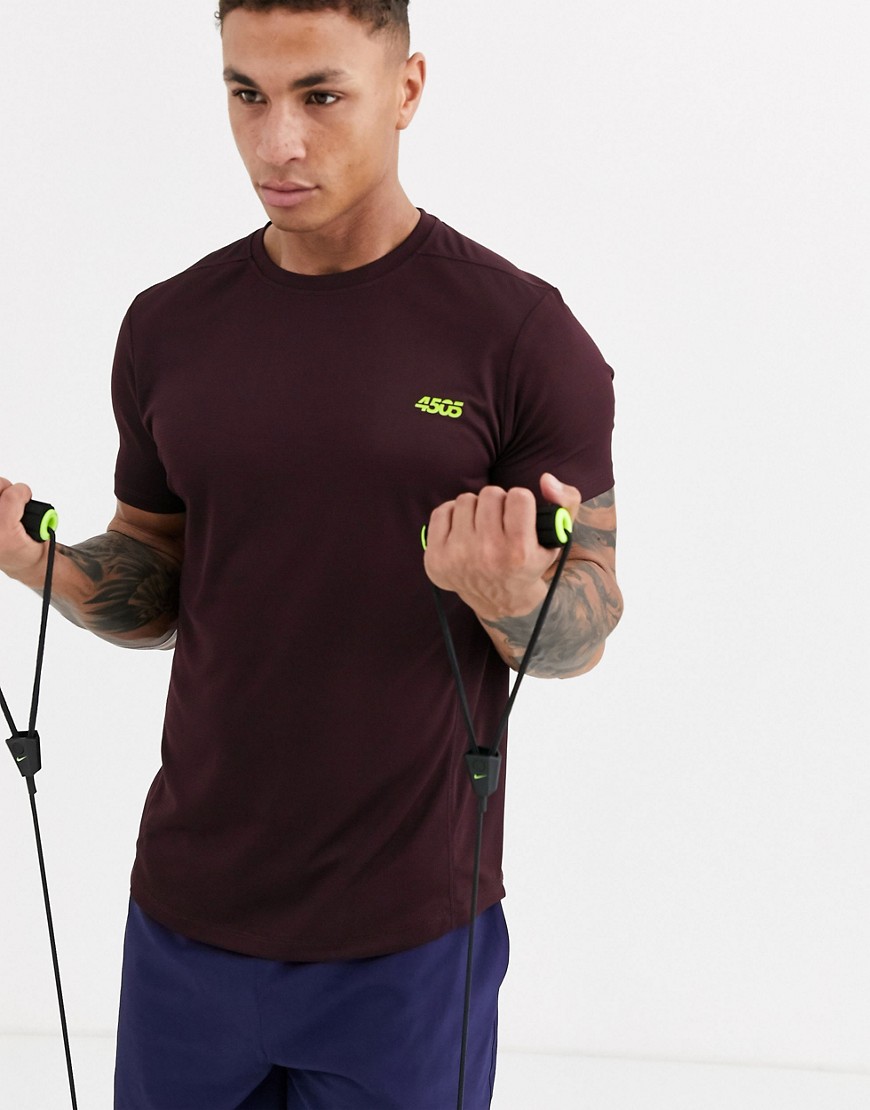 ASOS 4505 – Vinröd tränings-t-shirt i snabbtorkande material
