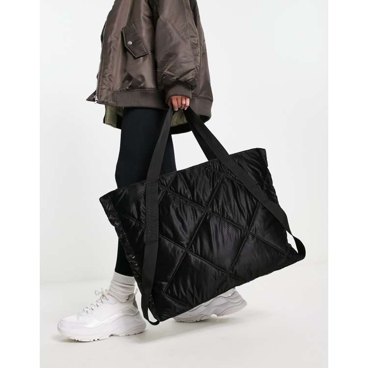 https://images.asos-media.com/products/asos-4505-yoga-bag-in-quilted-ripstop/203674983-1-black?$n_750w$&wid=750&hei=750&fit=crop