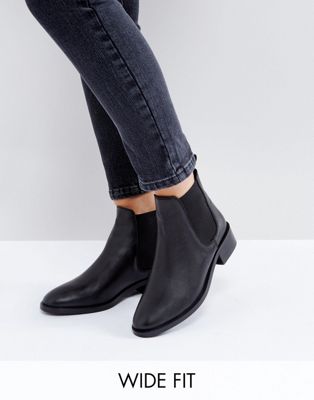 ASOS ABSOLUTE Wide Fit Leather Chelsea 