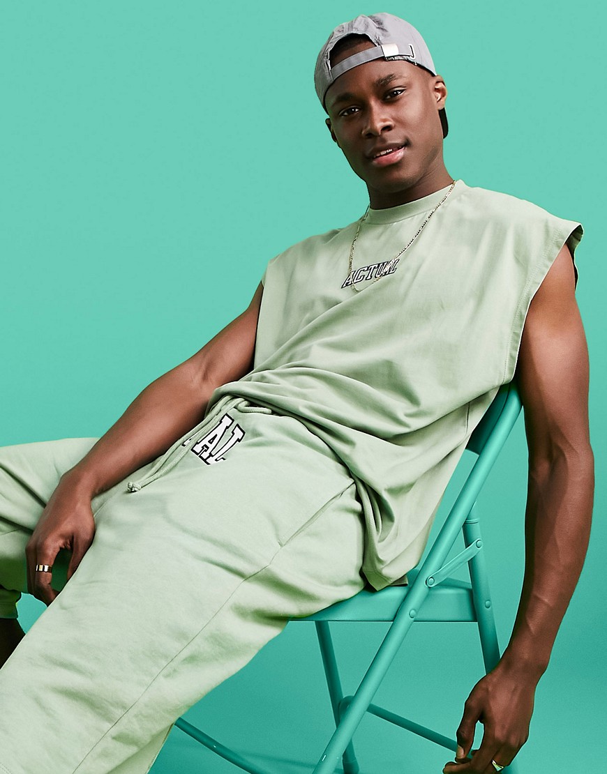ASOS Actual – Grönt oversize linne med broderad bröstlogga-Gröna