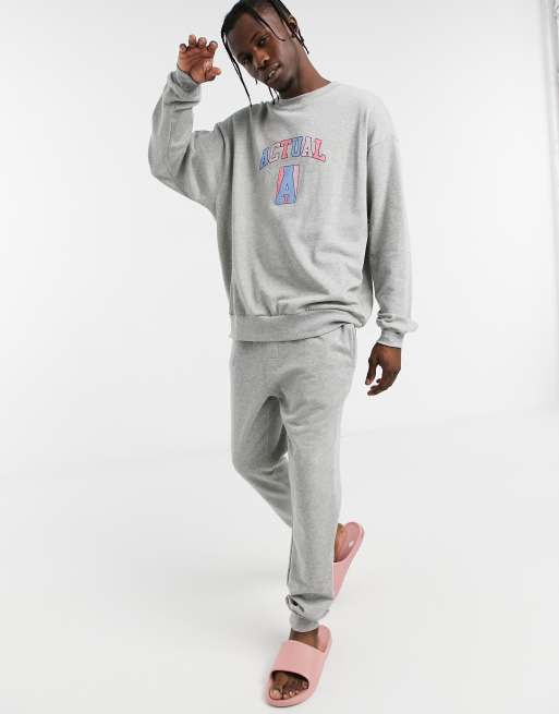 Crewneck sweatpants set new arrivals