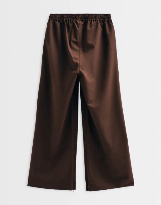 ASOS ADAPTIVE adjusted rise elasticated trouser in chocolate, 6 of 10