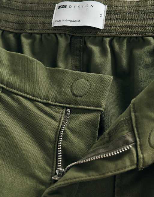 ASOS ADAPTIVE avslappnade avsmalnande byxor i khaki, 4 av 7