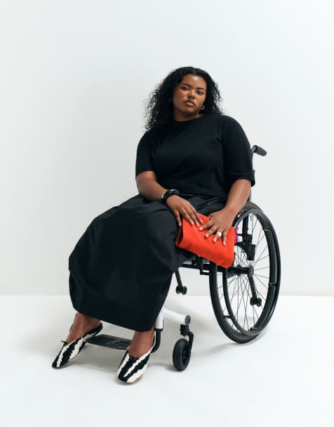 ASOS ADAPTIVE Curve jersey hybrid T-shirt midi dress in black - view 1
