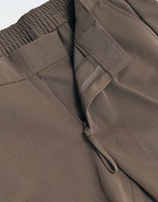 ASOS ADAPTIVE maßgeschneiderte Relaxed Tapered Hose in Beige, 4 von 7