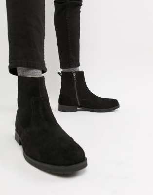 shearling lined chelsea boots