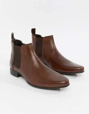 brown leather chelsea boots