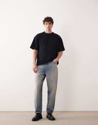 AC-B-251 - Schmal geschnittene Karottenjeans aus Denim in blauer Vintage-Waschung Blau 44 Short