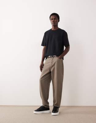 AC-B-251 - Schmal geschnittene Karottenjeans aus Denim in brauner Vintage-Waschung-Brown Brown 56 Regular