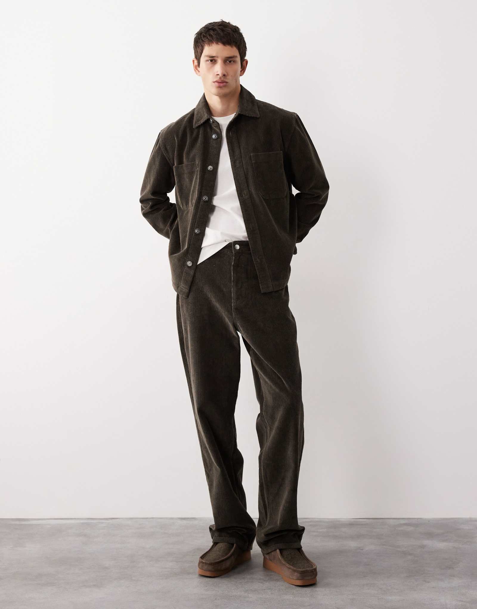 Фирменные брюки из шнура прямого кроя ASOS COLLECTIVE AC-B-253 коричневого цвета