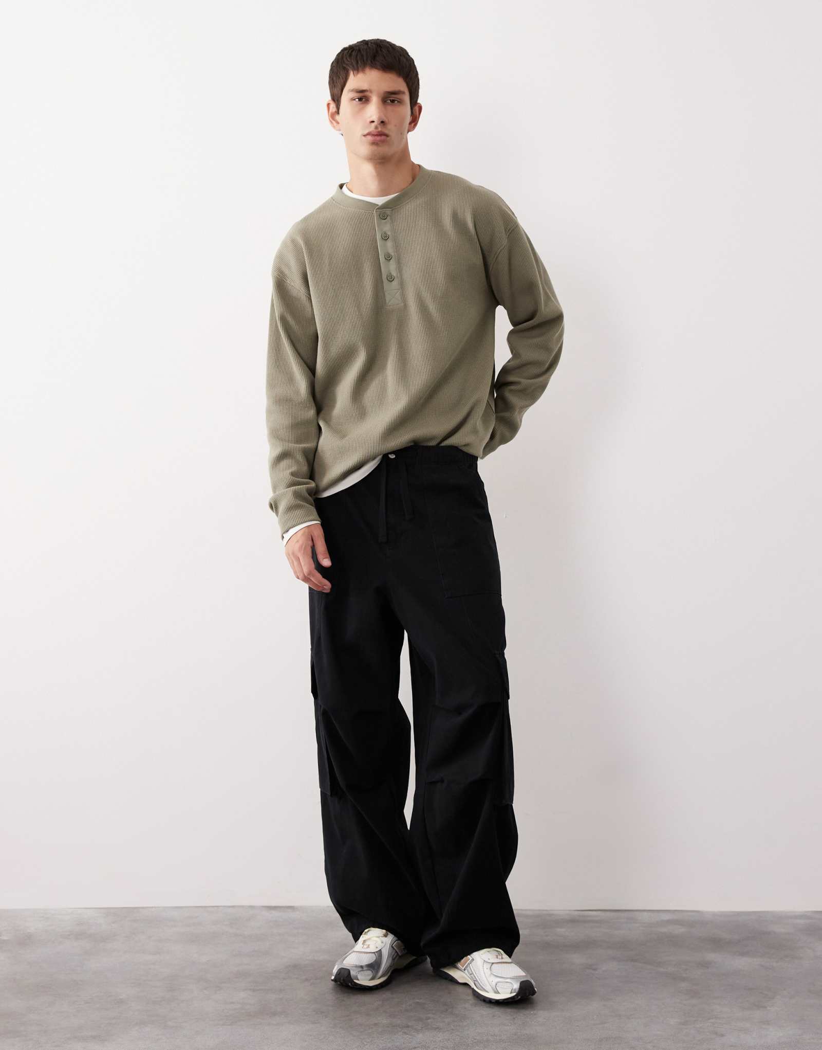 ASOS COLLECTIVE AC-B-255 для перевозки негабаритных грузов черного цвета