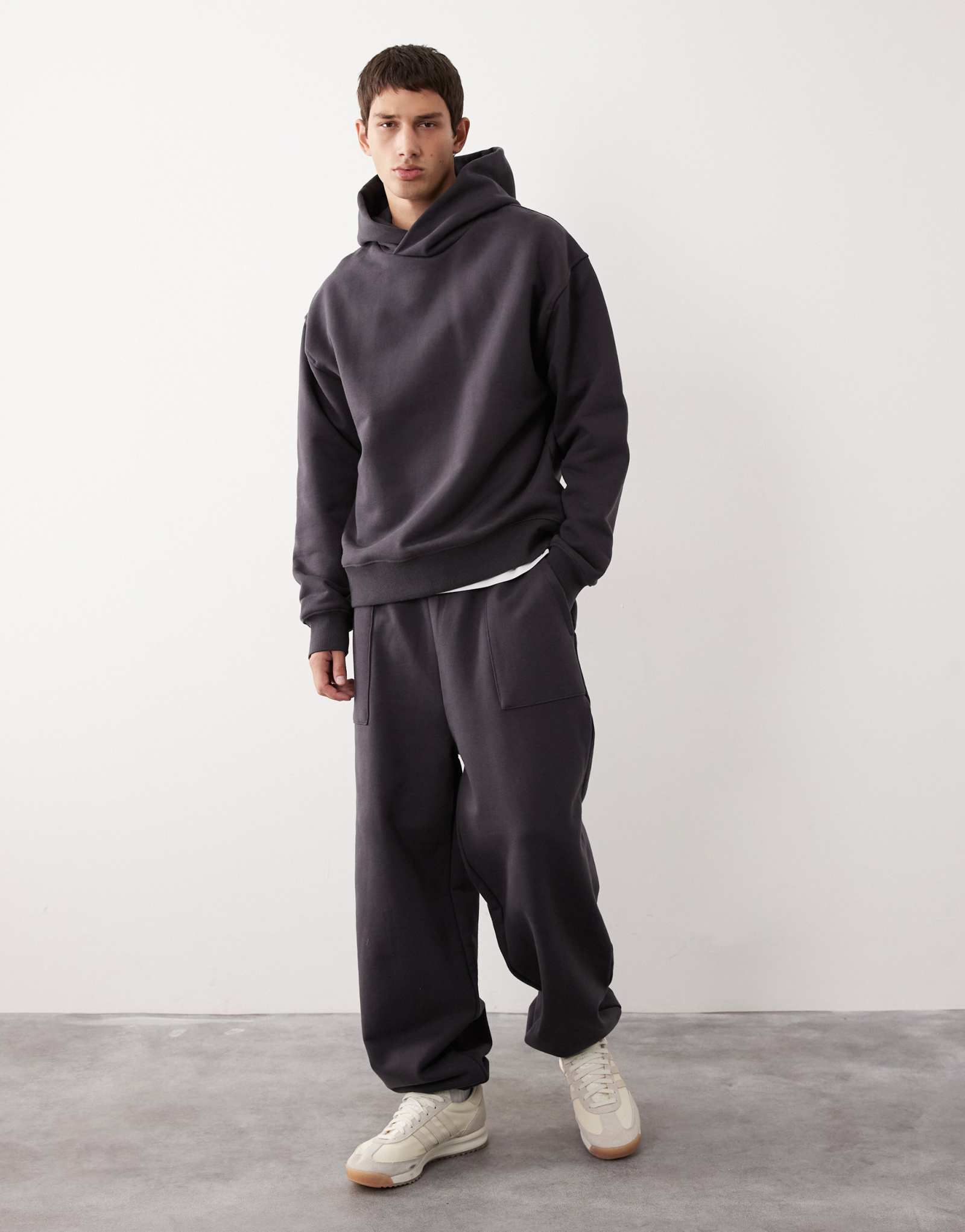 Фирменные спортивные брюки ASOS COLLECTIVE AC-B-2571 с манжетами для тяжеловесов темно-коричневого цвета