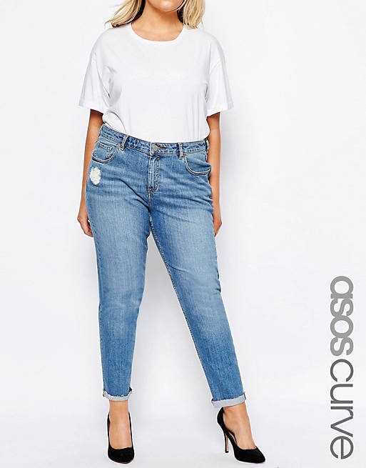 ASOS CURVE Kimmi Shrunken Boyfriend Jeans In Lily Wash With Rip And Repair