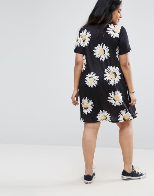 ASOS CURVE - Vestito scampanato con bottoni sul davanti e stampa di margherite, 2 di 4