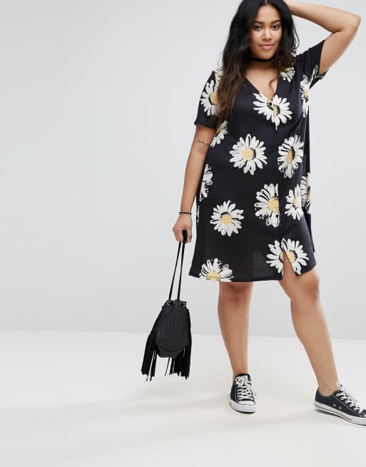 ASOS CURVE - Vestito scampanato con bottoni sul davanti e stampa di margherite, 4 di 4