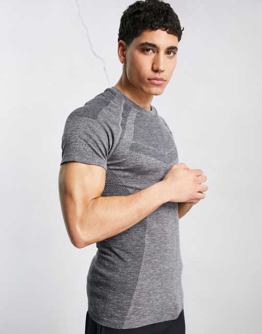 ASOS Dark Future – Active – T-shirt för träning i stickad seamless design