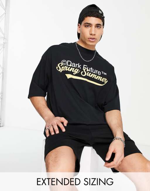 ASOS Dark Future – Oversize-T-Shirt in Schwarz mit College-Grafikprint auf der Vorderseite