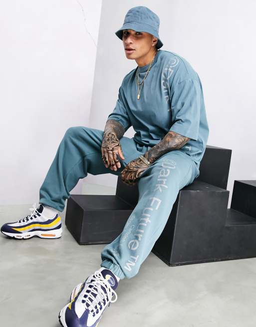 ASOS Dark Future - Oversized joggingbukser med selvlysende logoprint i grå - Del af sæt, 4 af 4