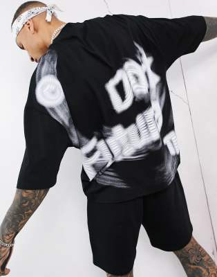 ASOS Dark Future - Oversized sort T-shirt med forvrænget logo 