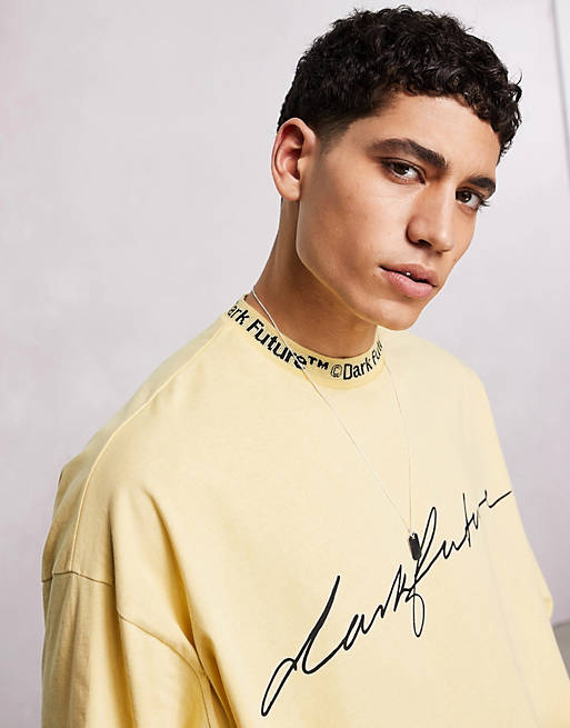 T-Shirts & Vests Future oversized t-shirt with logo rib neck and front logo in yellow 