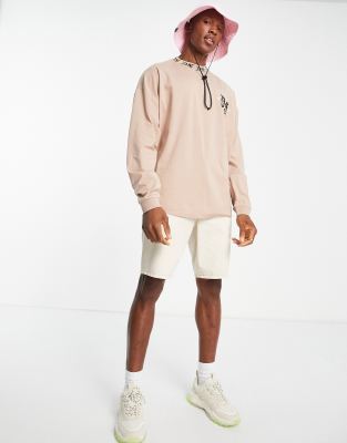 T-shirt a maniche lunghe oversize color neutrale con stampa del logo sul petto e sul colletto a coste-Neutro - ASOS DESIGN T-shirt donna  - immagine3