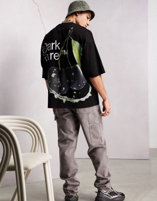 Homme Dark Future - T-shirt oversize avec imprimé graphique et logo au dos en forme de cerise - Noir