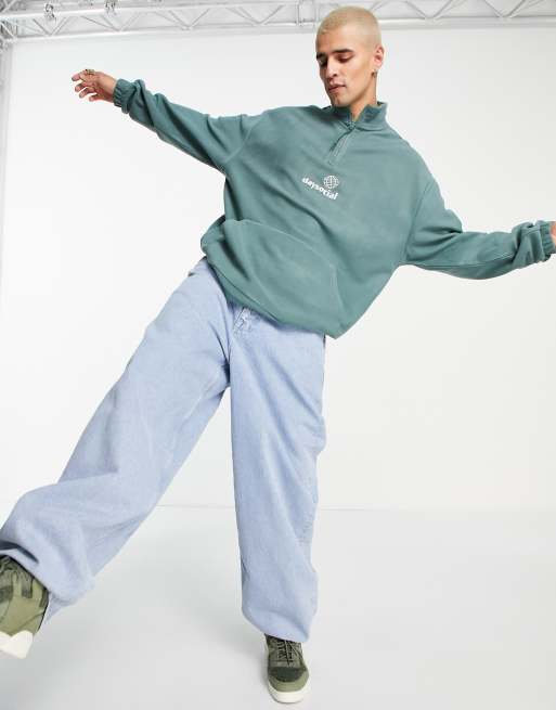 ASOS Daysocial - Felpa oversize in pile verde-azzurro con stampa con logo e zip corta, 4 di 4