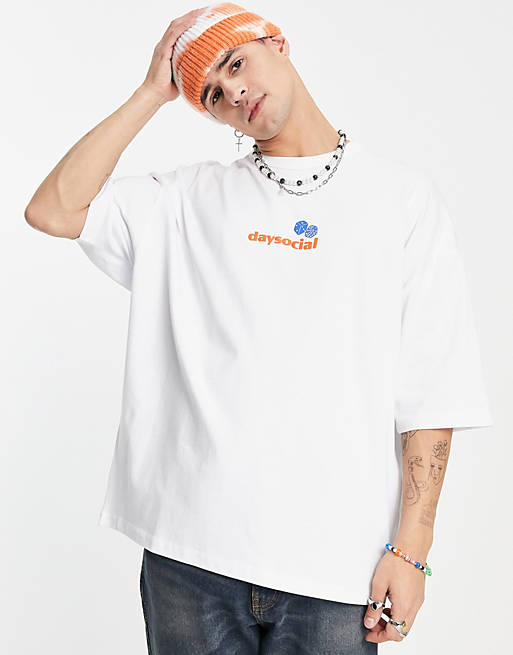  oversized t-shirt in heavyweight jersey with large back games graphic print in white 