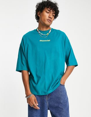 T-shirt oversize verde-azzurro chiaro con grafica grande stampata sul retro-Blu - ASOS DESIGN T-shirt donna  - immagine2