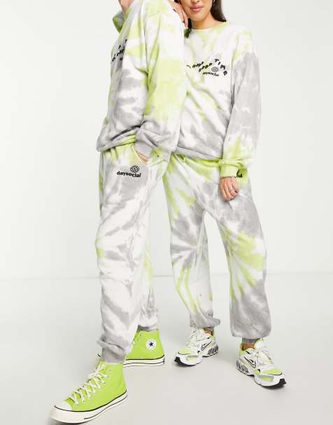 Light green sweatsuit hot sale