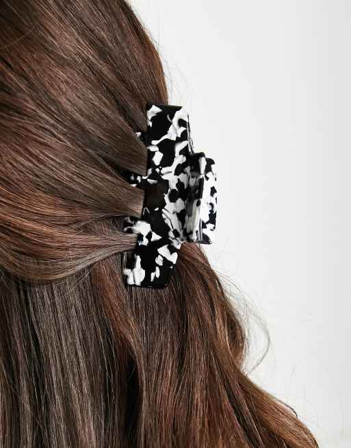 ASOS DEISGN hair clip claw with double prongs in mono resin, 4 of 4