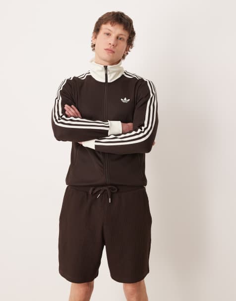 ASOS DEISGN oversized waffle jersey shorter jersey short in off white - view 1