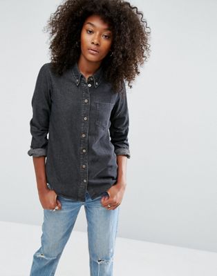 dark jean shirt outfit