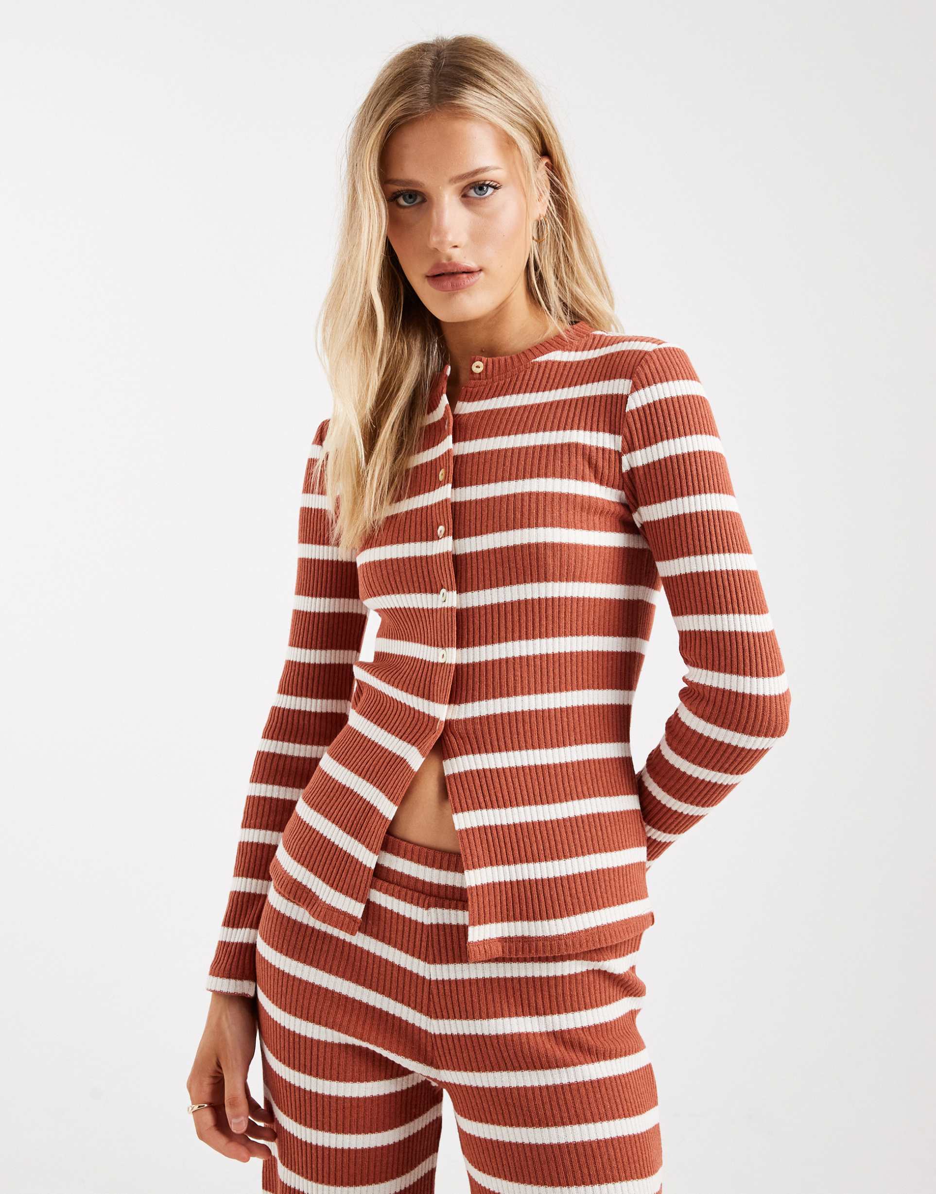 asos desig ribbed button front cardigan in brown stripes - part of a set