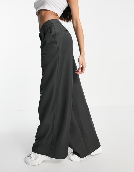 ASOS DESIGN 00s suit slouchy low rider pants in charcoal | ASOS