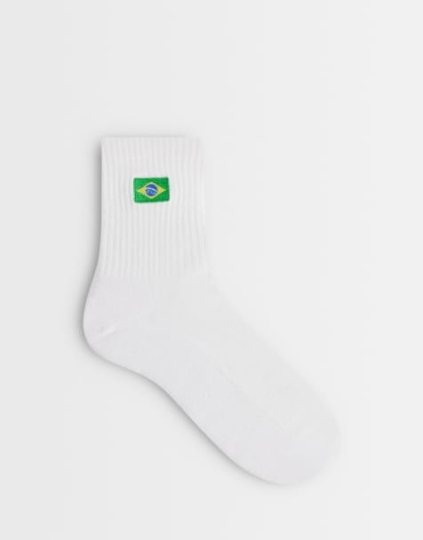 ASOS DESIGN 1 pack of socks with Brazil embroidery in multi - view 1