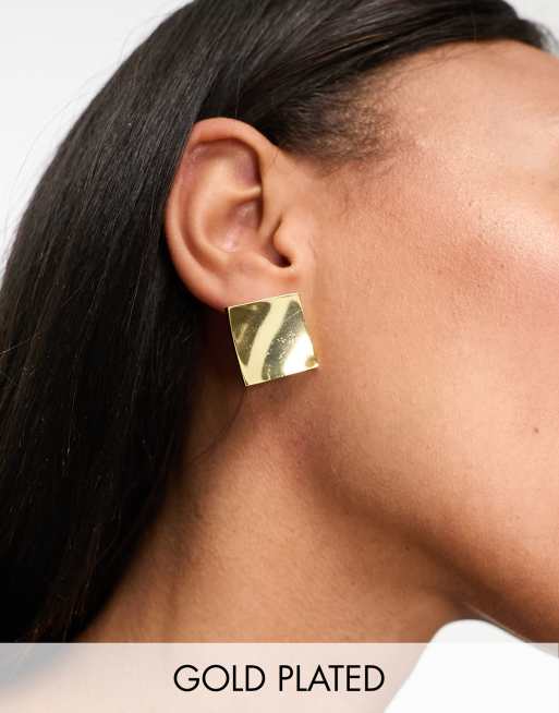 ASOS DESIGN - 14 karat guldbelagte ørestikkere med buet firkantet design