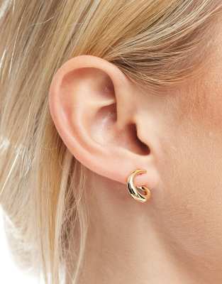 ASOS DESIGN - 14-karätig vergoldete Ohrstecker mit nach hinten gedrehtem Ringdetail-Goldfarben