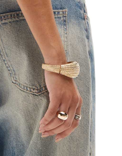 Ball cuff shop